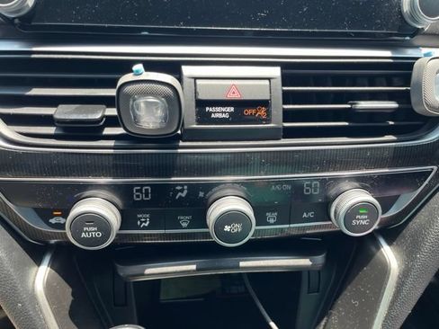 Used 2018 Honda Accord Sport image 20