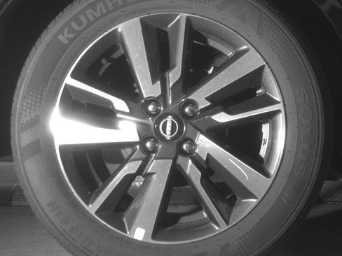 Used 2025 Nissan Versa SV image 15