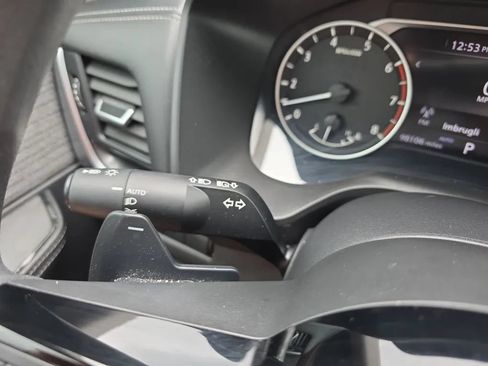 Used 2023 Nissan Rogue SV AWD/4WD image 19