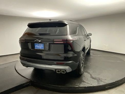 New 2026 Chevrolet Traverse Z71 w/ Driver Confidence Package AWD/4WD image 7