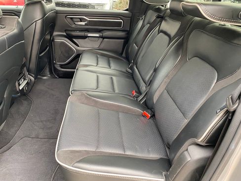 Used 2025 RAM 1500 Laramie image 14