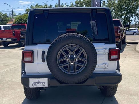New 2026 Jeep Wrangler Unlimited Sport AWD/4WD image 6