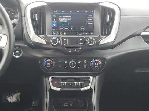 Certified 2023 GMC Terrain SLT image 29