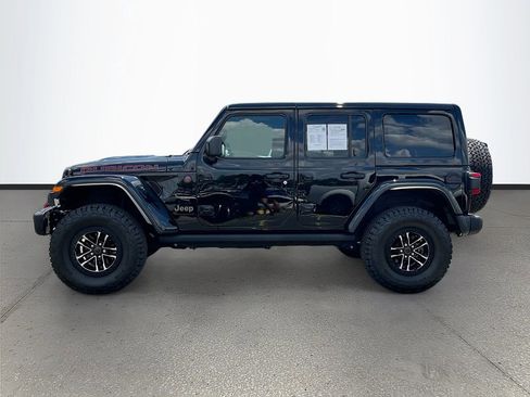 Certified 2025 Jeep Wrangler Unlimited Rubicon AWD/4WD image 4