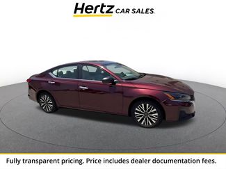 Used 2025 Nissan Altima 2.5 SV FWD video 1