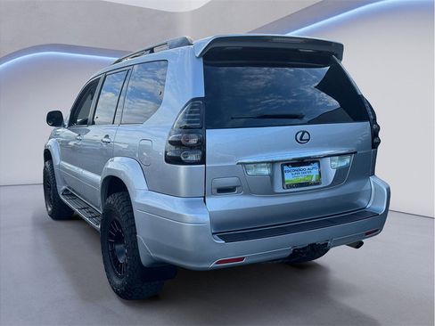 Used 2009 Lexus GX 470 image 4