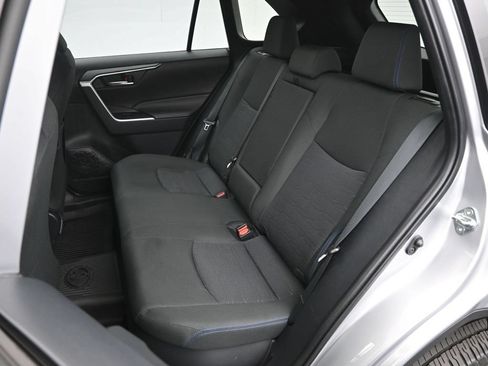 Used 2025 Toyota RAV4 SE AWD/4WD image 13