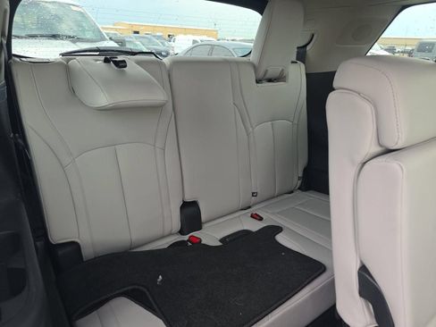 Used 2026 INFINITI QX60 Luxe w/ Cargo Package FWD image 9