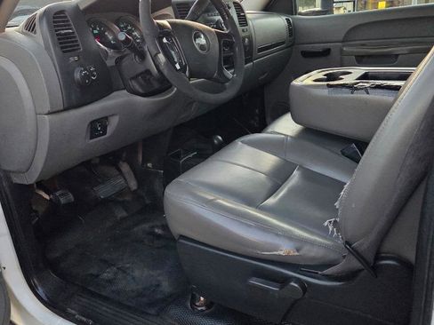 Used 2011 Chevrolet Silverado 3500 W/T w/ Skid Plate Package image 11