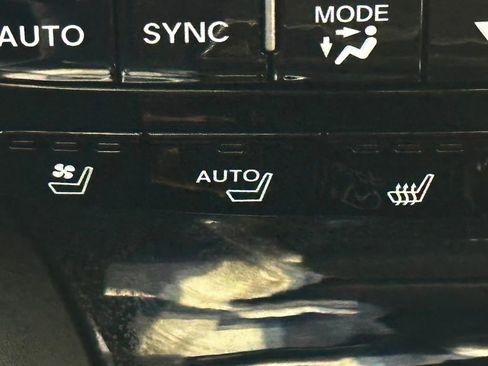 Used 2023 Acura MDX A-Spec AWD/4WD image 40
