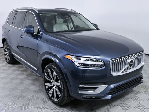 Used 2024 Volvo XC90 B6 Plus w/ Protection Package Premier image 28