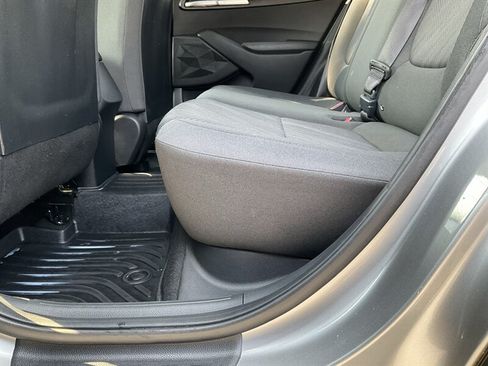 Used 2021 Kia Seltos LX AWD/4WD image 15