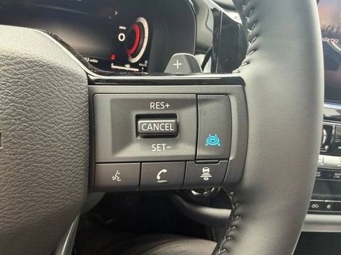 New 2026 Nissan Pathfinder SL AWD/4WD image 33