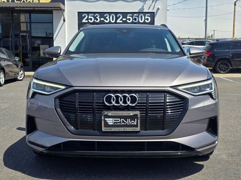 Used 2021 Audi e-tron Premium w/ Convenience Plus Package AWD/4WD image 3