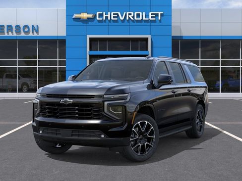 New 2026 Chevrolet Suburban RST w/ Comfort Package AWD/4WD image 8