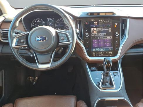 Used 2020 Subaru Outback Touring w/ Popular Package #2 image 4