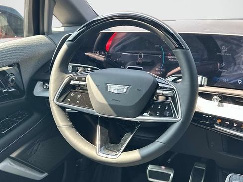 New 2027 Cadillac Optiq Sport w/ LPO, Floor Liner Package AWD/4WD image 5