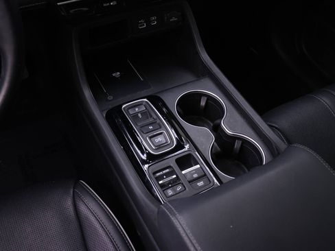 Certified 2023 Honda Pilot Elite image 13