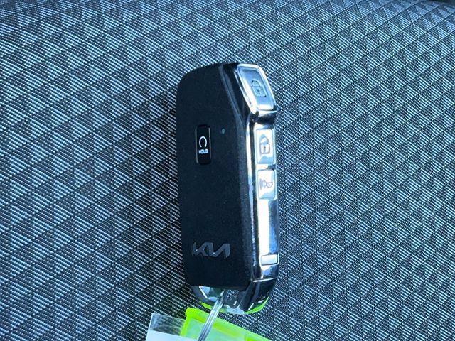 Used 2023 Kia Soul S FWD image 28