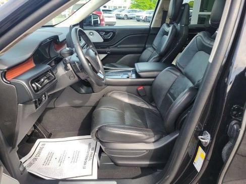 Certified 2023 Lincoln Aviator Reserve w/ Equipment Group 201A AWD/4WD image 7