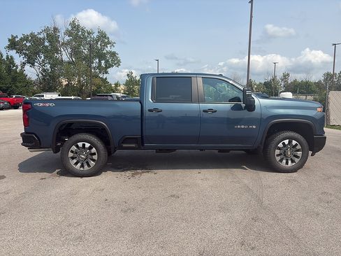 New 2026 Chevrolet Silverado 2500 Custom w/ Custom Convenience Package AWD/4WD image 6