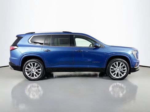 New 2026 GMC Acadia Denali w/ Super Cruise Package image 8