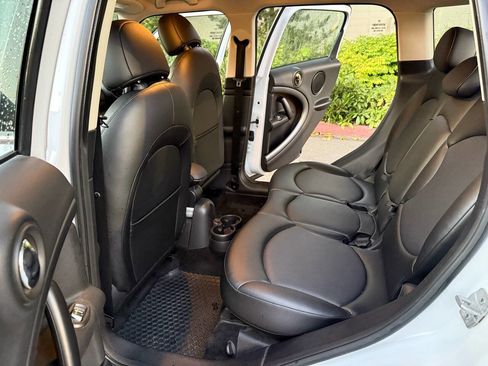 Used 2014 MINI Cooper Countryman S image 16