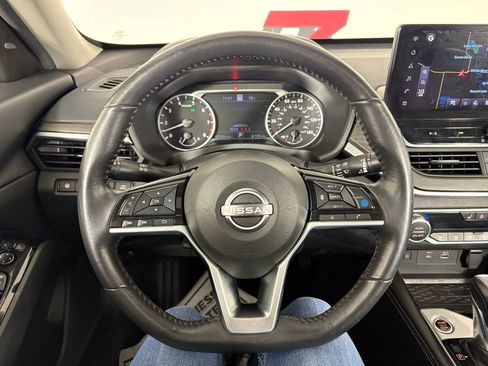 Used 2023 Nissan Altima 2.5 SL image 16