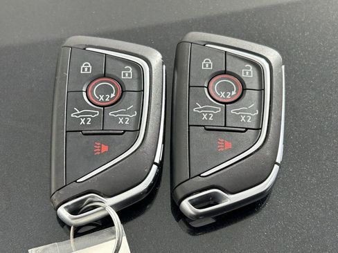 Used 2024 Chevrolet Corvette Stingray Premium Cpe w/ Z51 Performance Package image 40