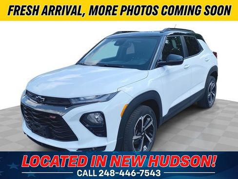 Used 2021 Chevrolet TrailBlazer RS w/ Sun and Liftgate Package AWD/4WD image 1