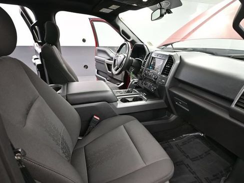Used 2018 Ford F150 XLT w/ Equipment Group 302A Luxury AWD/4WD image 48
