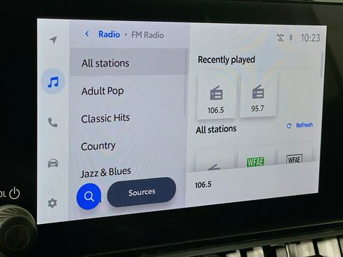 Used 2024 Toyota RAV4 LE image 21