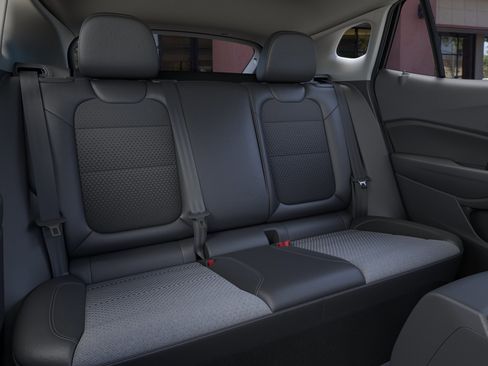 New 2026 Chevrolet Trax LT w/ Driver Confidence Package FWD image 41