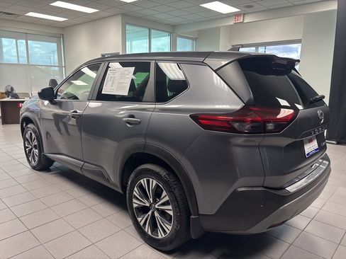Used 2023 Nissan Rogue SV AWD/4WD image 6