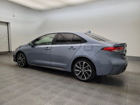 Used 2021 Toyota Corolla SE image 3