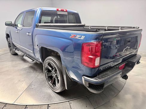 Used 2017 Chevrolet Silverado 1500 LTZ Z71 w/ LTZ Plus Package AWD/4WD image 7