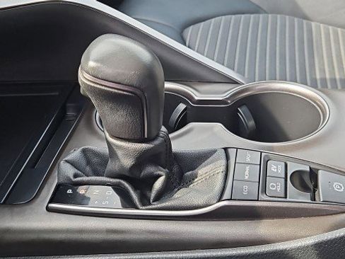 Used 2021 Toyota Camry SE image 15