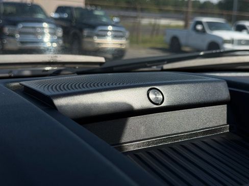 Used 2019 Ford F150 King Ranch w/ Equipment Group 601A Luxury AWD/4WD image 52