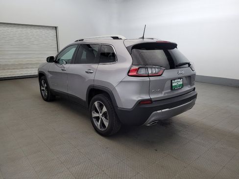Used 2019 Jeep Cherokee Limited image 5
