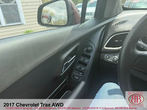 Used 2017 Chevrolet Trax LS w/ LPO, Protection Package AWD/4WD image 41