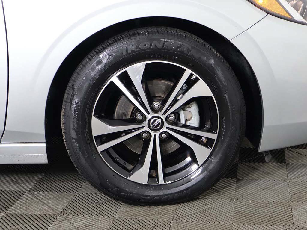 Used 2023 Nissan Sentra SV FWD image 17