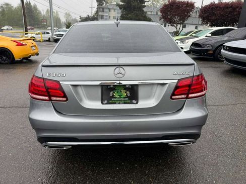 Used 2014 Mercedes-Benz E 350 4MATIC Sedan image 8