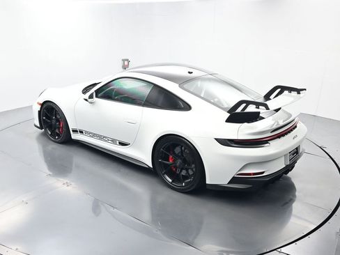 Certified 2022 Porsche 911 GT3 image 40