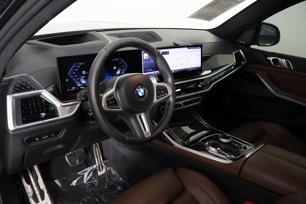 Certified 2024 BMW X7 M60i w/ Executive Package AWD/4WD image 7