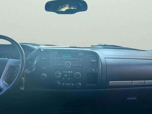 Used 2008 Chevrolet Silverado 2500 LT w/ 2LT Convenience Package image 21