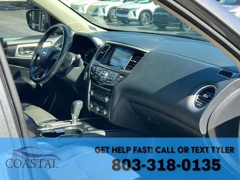Used 2020 Nissan Pathfinder SL image 33