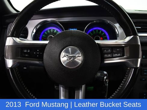 Used 2013 Ford Mustang Premium image 18