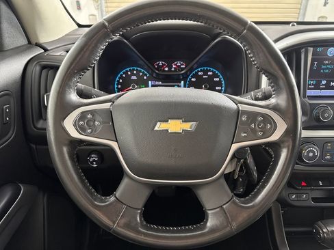 Used 2018 Chevrolet Colorado LT w/ LT Convenience Package image 15