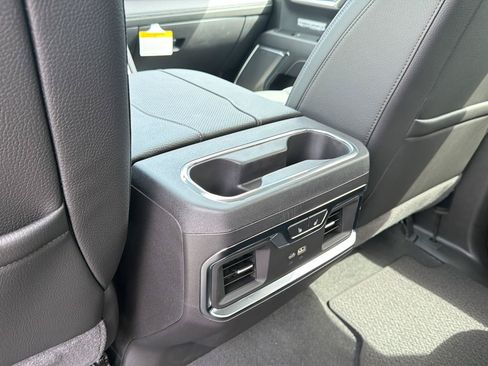 New 2026 GMC Sierra 1500 Denali AWD/4WD image 19