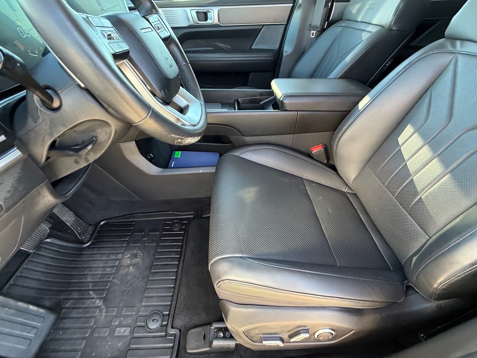 Used 2024 Hyundai Santa Fe XRT AWD/4WD image 12
